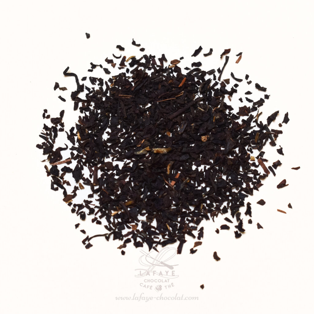 mélange anglais de thés noirs broken vendu par Lafaye chocolat.