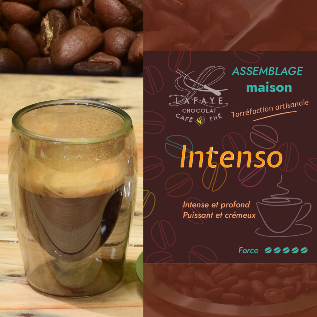 Café espresso en grains fraîchement, assemblage Intenso torréfié par Lafaye chocolat torréfacteur à Périgueux.